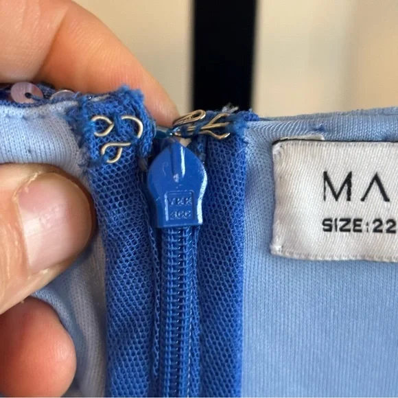 Mac Duggal Light Blue Sequin Tea-Length V-Neck Long Sleeve Formal Dress 22 *NOTE - Picture 14 of 16